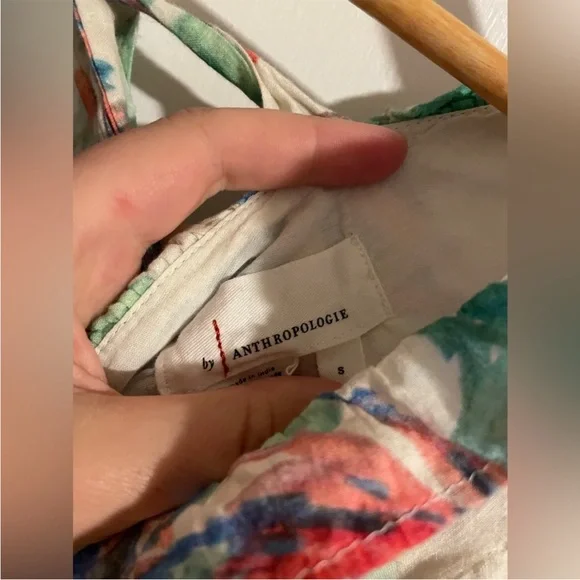 Anthropologie gathered cropped floral top - Picture 8 of 12